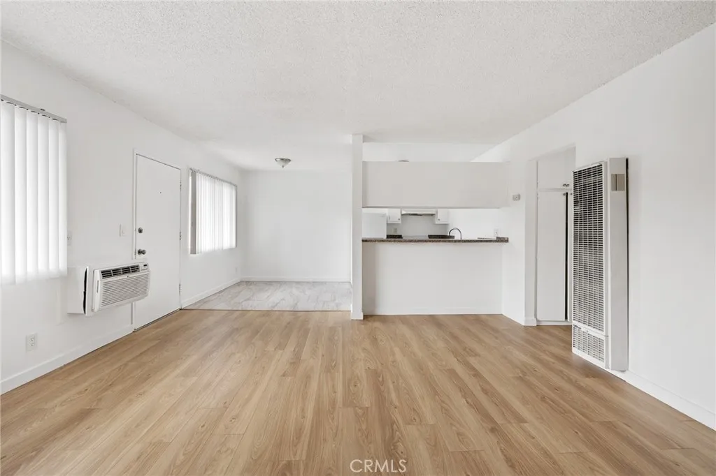 13040 Dronfield 25, Sylmar, California 91342 home-pic-3