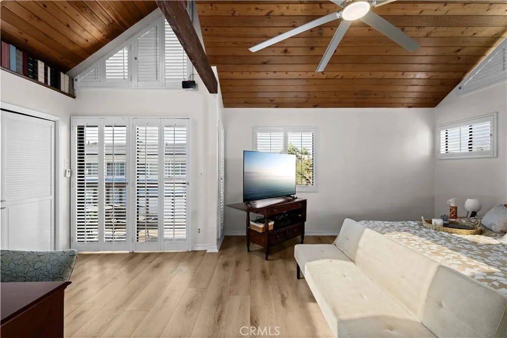 86 Via Di Roma Walk, Long Beach, California 90803 home-pic-33
