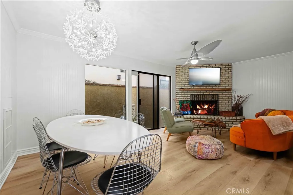 86 Via Di Roma Walk, Long Beach, California 90803 home-pic-13