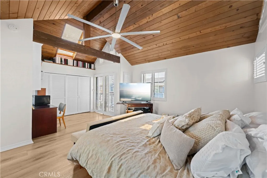 86 Via Di Roma Walk, Long Beach, California 90803 home-pic-35