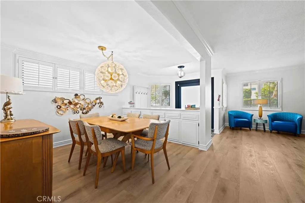 86 Via Di Roma Walk, Long Beach, California 90803 home-pic-12