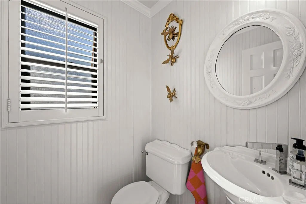 86 Via Di Roma Walk, Long Beach, California 90803 home-pic-21