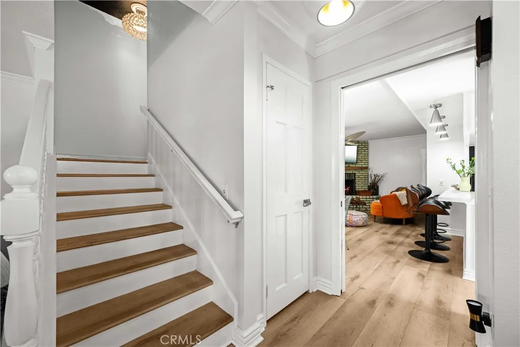 86 Via Di Roma Walk, Long Beach, California 90803 home-pic-22