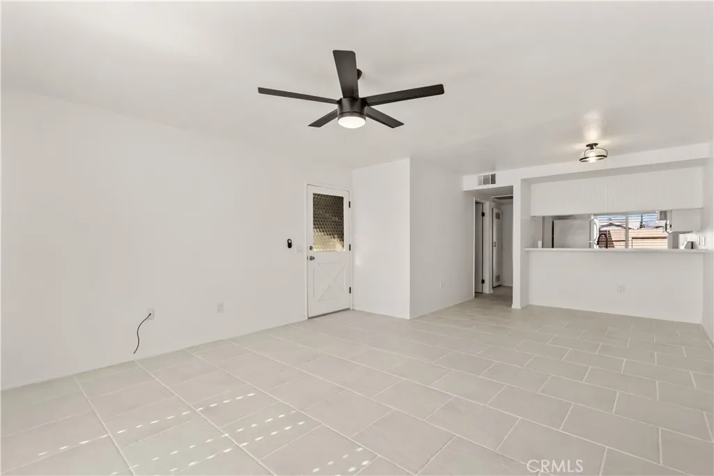 616 S Santa Fe, Hemet, California 92543 home-pic-7