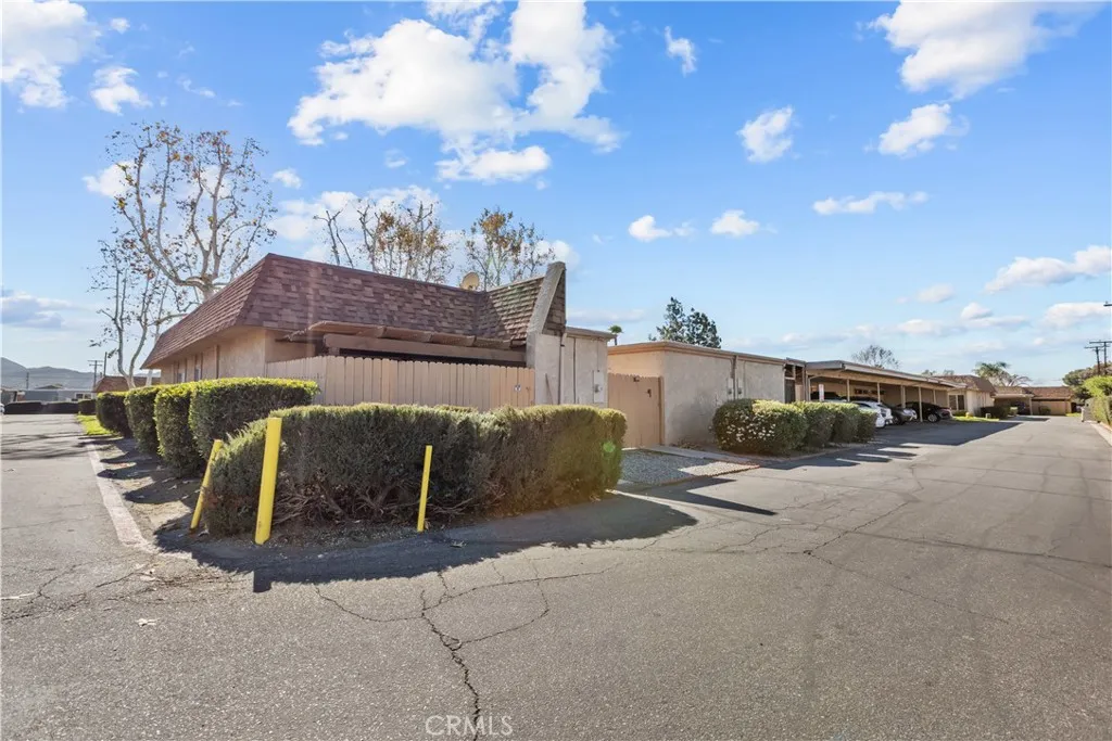 616 S Santa Fe, Hemet, California 92543 home-pic-28