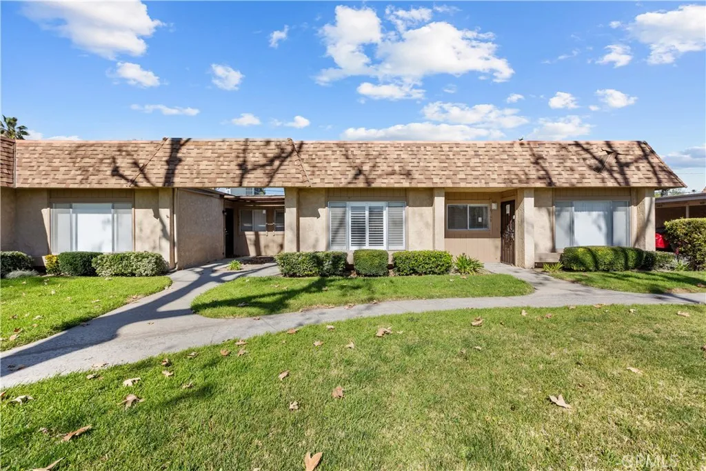 616 S Santa Fe, Hemet, California 92543 home-pic-1