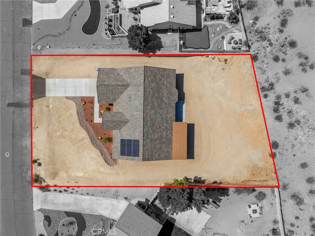 16465 Koda Road, Apple Valley, California 92307 home-pic-5