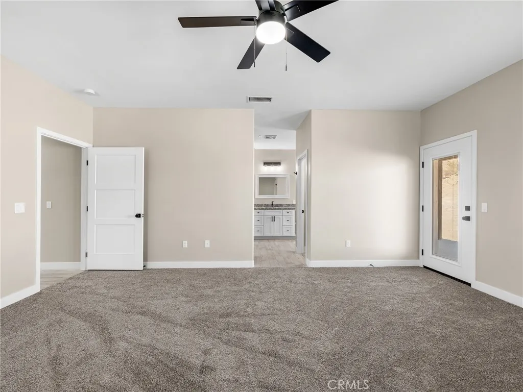 16465 Koda Road, Apple Valley, California 92307 home-pic-37