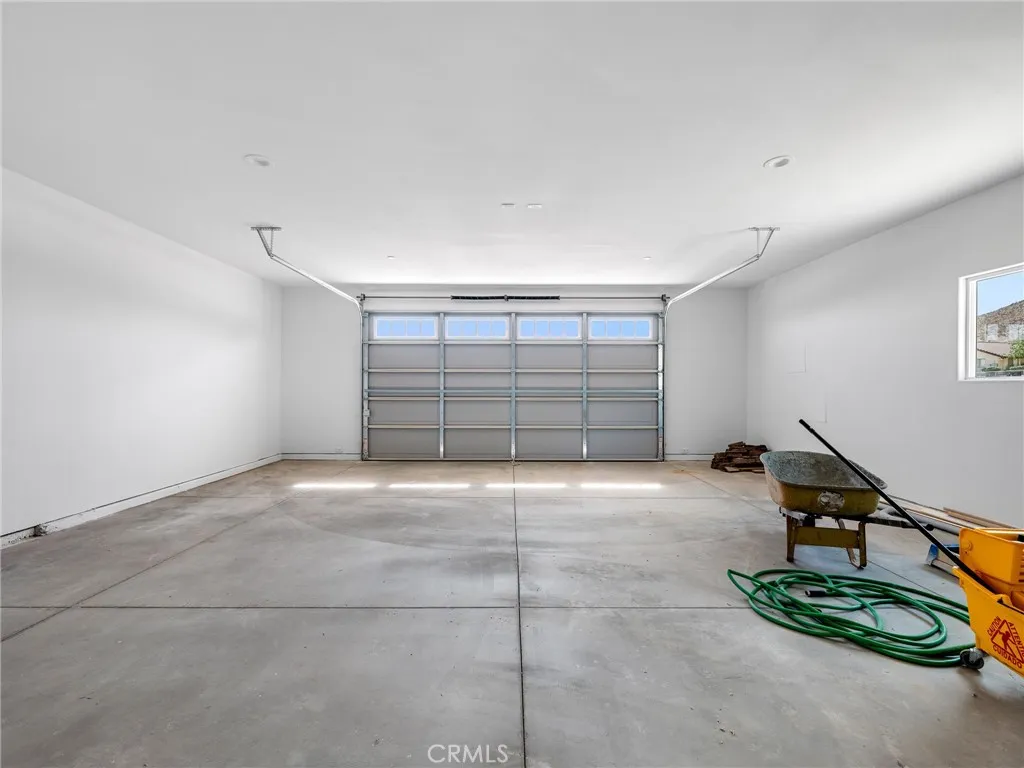 16465 Koda Road, Apple Valley, California 92307 home-pic-27
