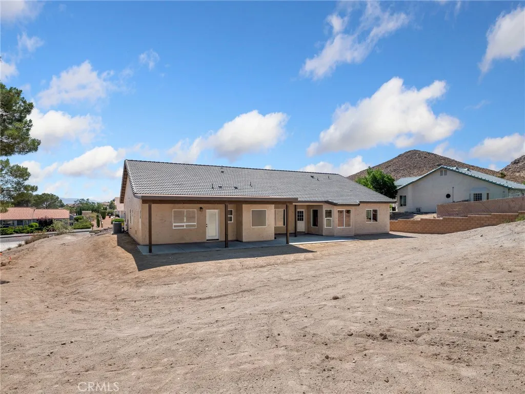 16465 Koda Road, Apple Valley, California 92307 home-pic-45