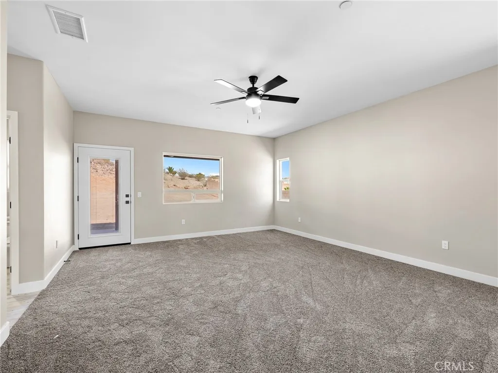16465 Koda Road, Apple Valley, California 92307 home-pic-36