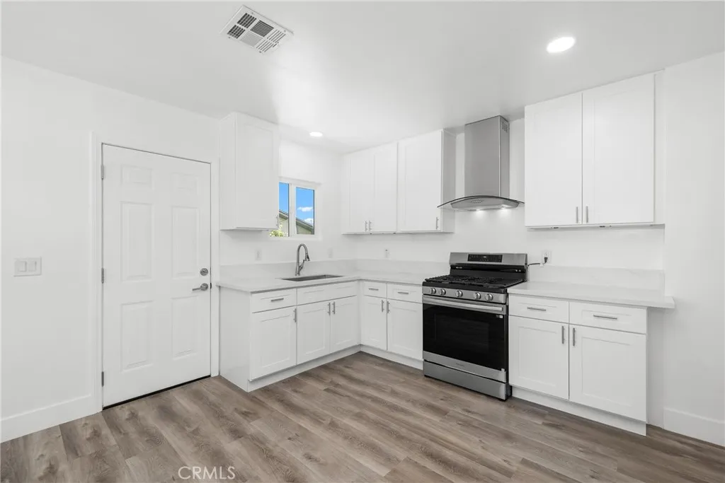 27328 Norwood Street, Highland, California 92346 home-pic-3