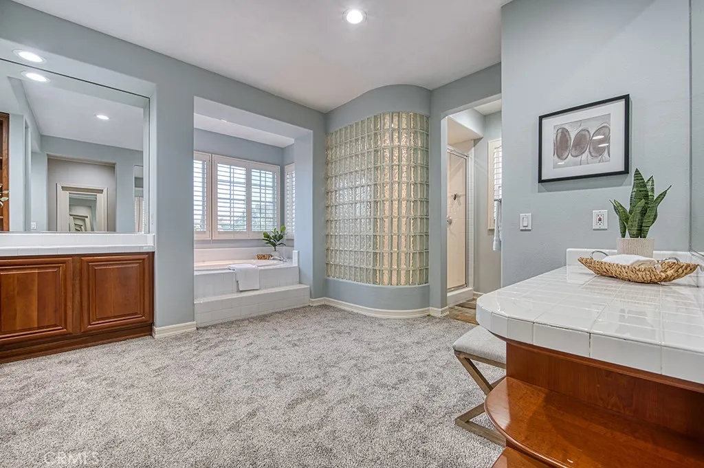 22 Orion, Coto De Caza, California 92679 home-pic-18
