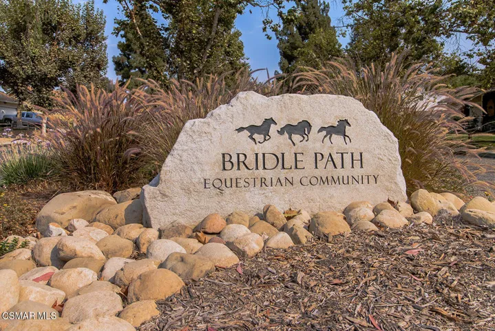 Bridal Path Sign Park and Arena1(Web)