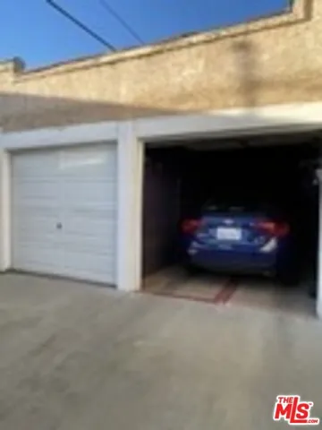 433 N Norton Avenue, Los Angeles, California 90004