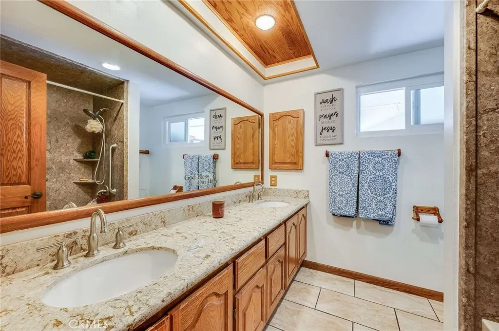 11254 Jamaica, Cypress, California 90630 home-pic-24