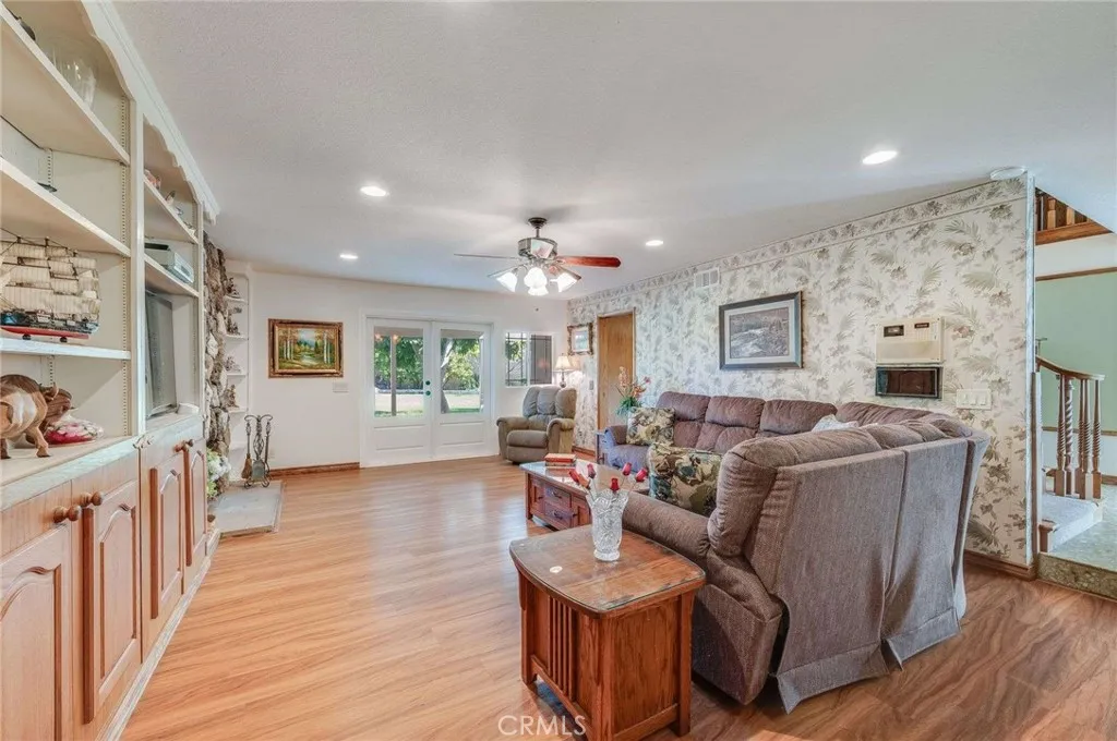 11254 Jamaica, Cypress, California 90630 home-pic-13