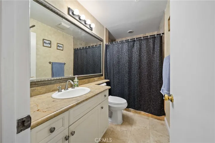 25870 Blanca Way, Valencia, California 91355