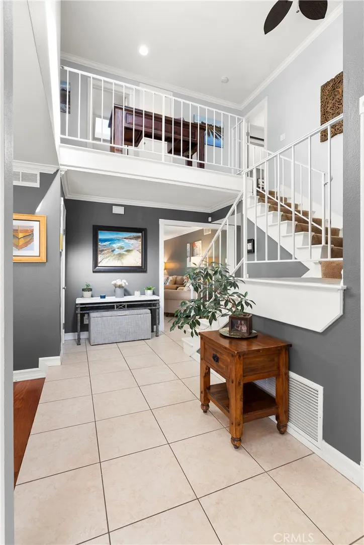 24231 Sparrow, Lake Forest, California 92630 home-pic-3