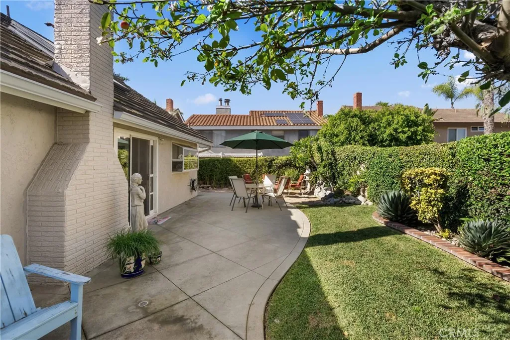 24231 Sparrow, Lake Forest, California 92630 home-pic-23