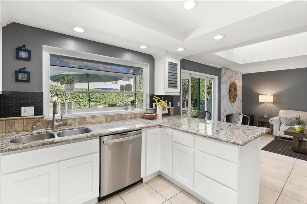 24231 Sparrow, Lake Forest, California 92630 home-pic-19