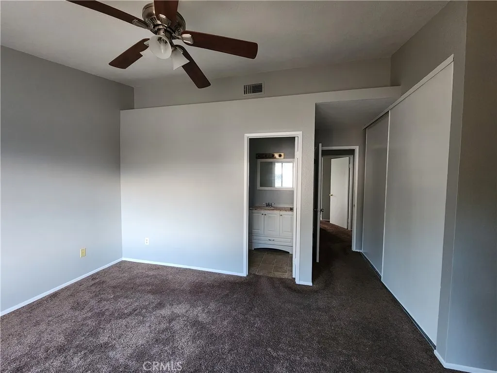 26068 Snow Creek Drive, Menifee, California 92586 home-pic-5