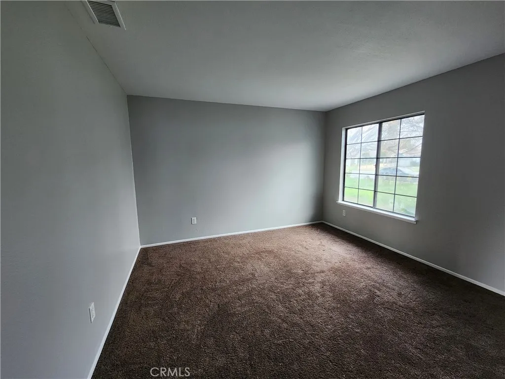 26068 Snow Creek Drive, Menifee, California 92586 home-pic-16