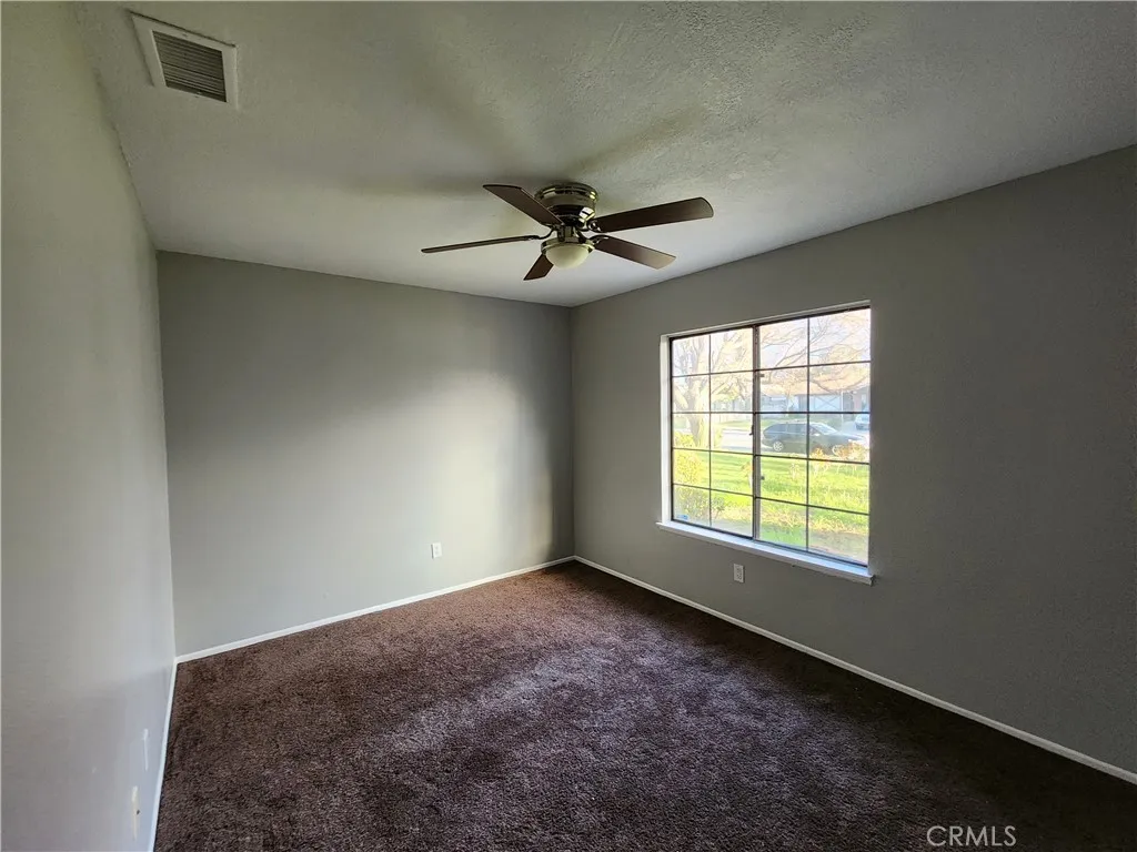 26068 Snow Creek Drive, Menifee, California 92586 home-pic-9