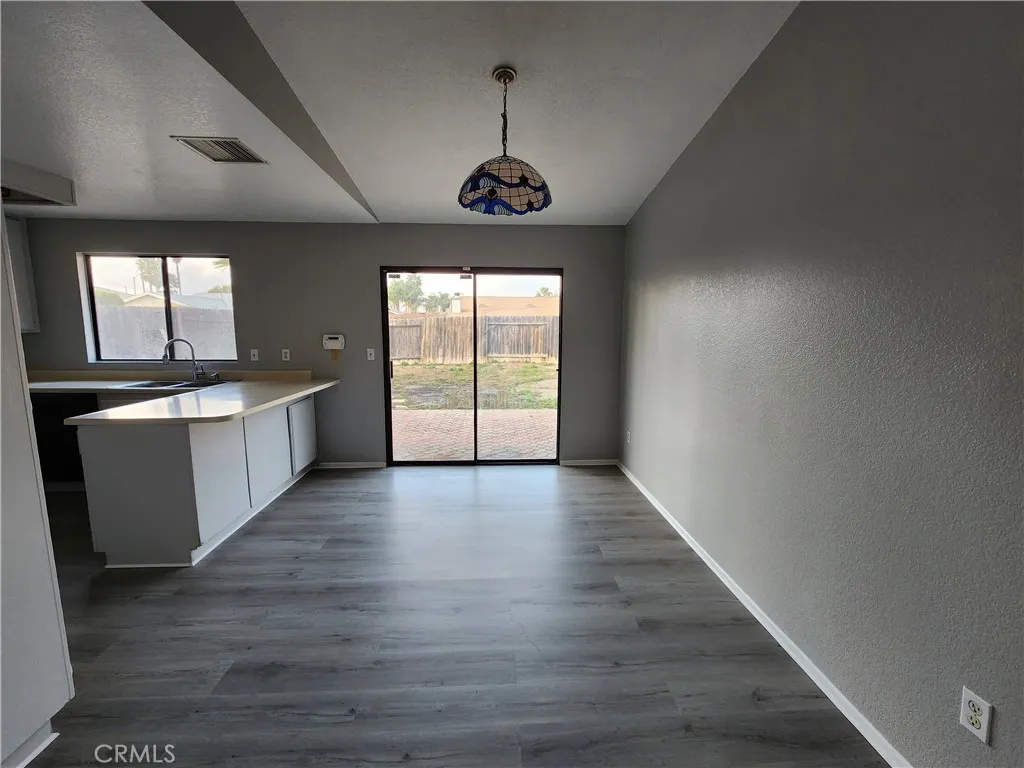 26068 Snow Creek Drive, Menifee, California 92586 home-pic-15