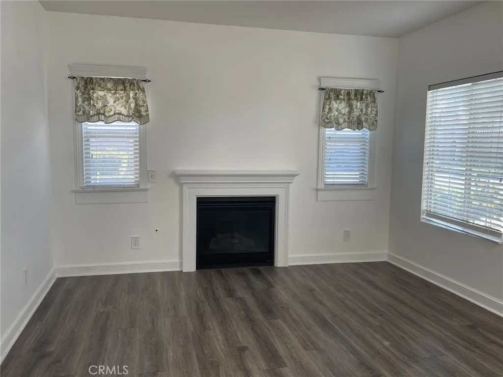 36250 Pursh Drive, Lake Elsinore, California 92532 home-pic-2
