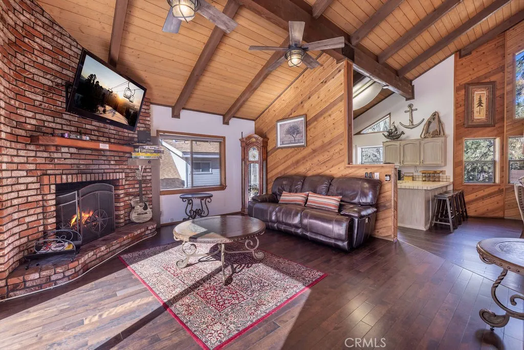 41664 Mcwhinney, Big Bear Lake, California 92315 home-pic-8