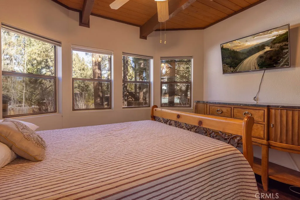 41664 Mcwhinney, Big Bear Lake, California 92315 home-pic-20