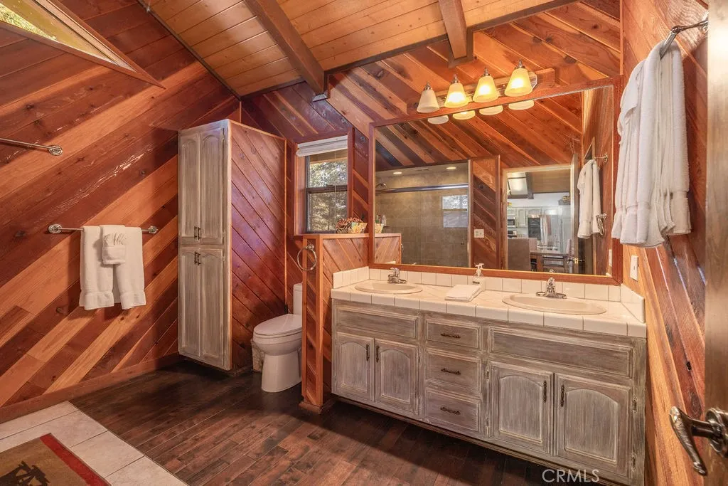 41664 Mcwhinney, Big Bear Lake, California 92315 home-pic-17