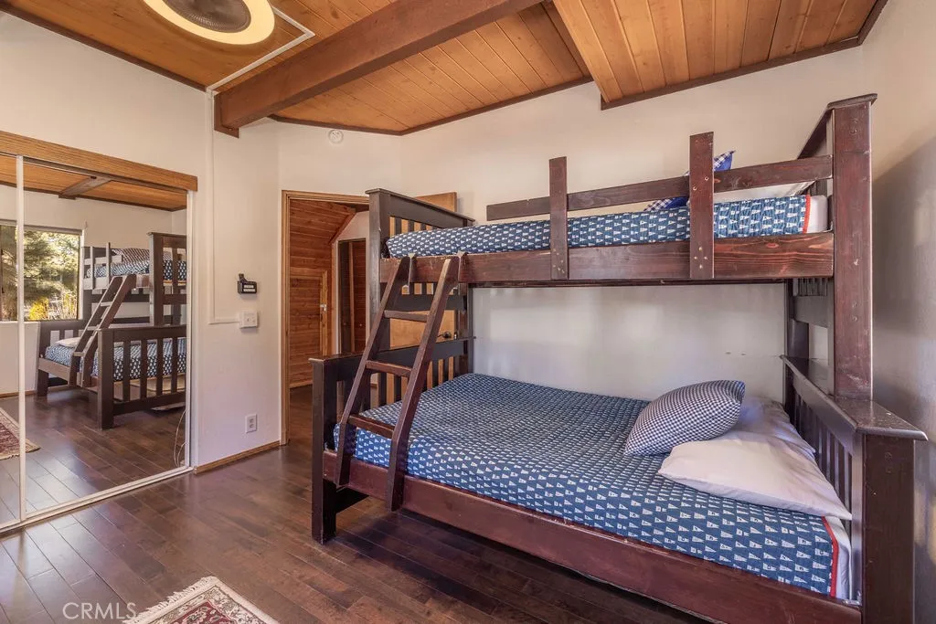 41664 Mcwhinney, Big Bear Lake, California 92315 home-pic-21
