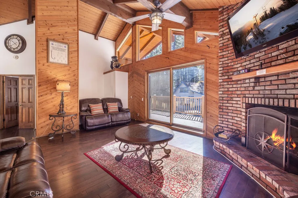 41664 Mcwhinney, Big Bear Lake, California 92315 home-pic-7
