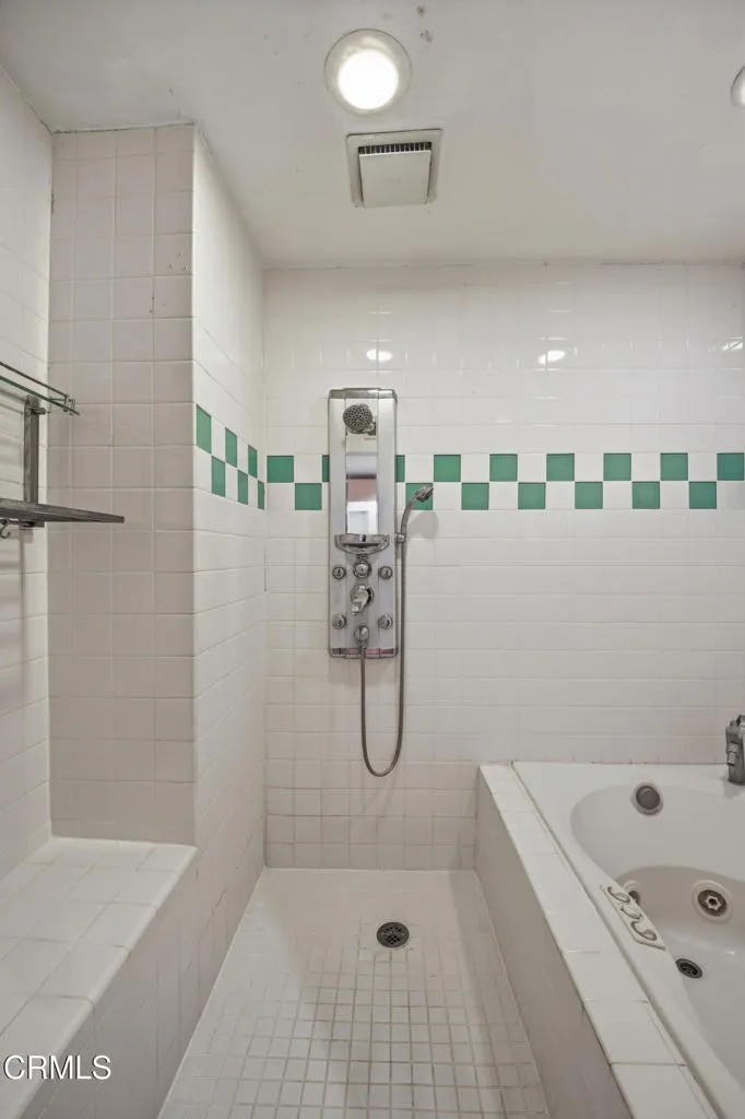 910 N Redding Way I, Upland, California 91786 home-pic-18
