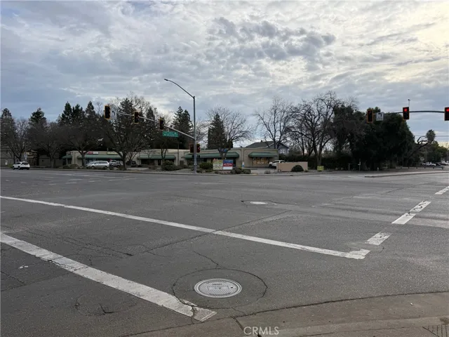 455 465 E 20th, Chico, California 95928