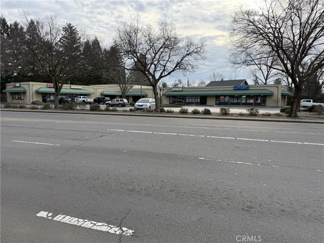 455 465 E 20th, Chico, California 95928
