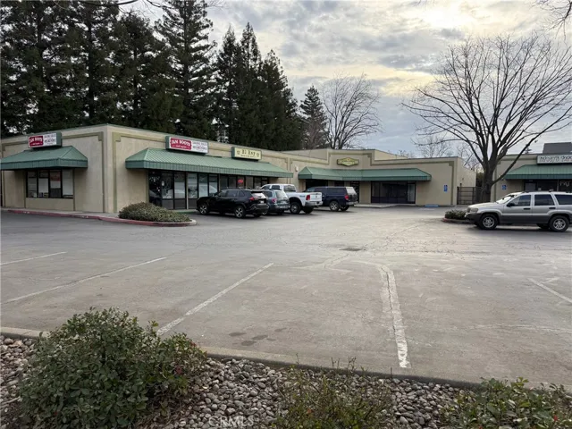 455 465 E 20th, Chico, California 95928