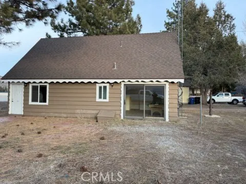 345 W Fairway, Big Bear City, California 92314 home-pic-4