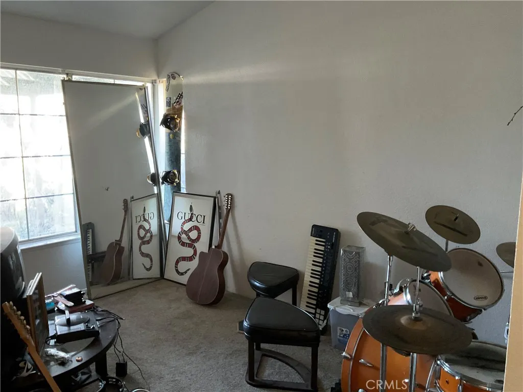 25851 Coriander Court, Moreno Valley, California 92553 home-pic-18