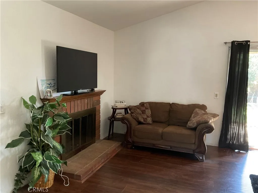 25851 Coriander Court, Moreno Valley, California 92553 home-pic-8
