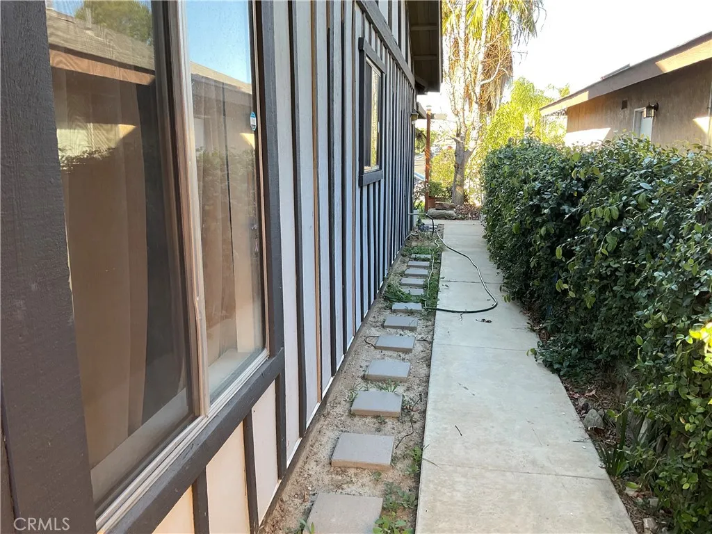 25851 Coriander Court, Moreno Valley, California 92553 home-pic-7