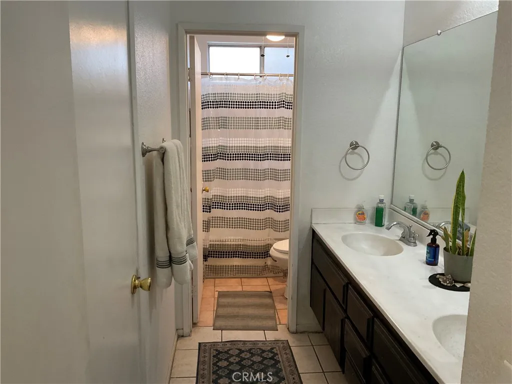 25851 Coriander Court, Moreno Valley, California 92553 home-pic-19