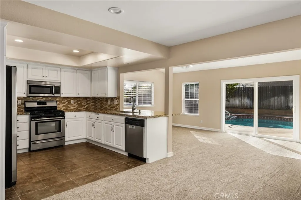 4741 Via La Quinta, Yorba Linda, California 92886 home-pic-14