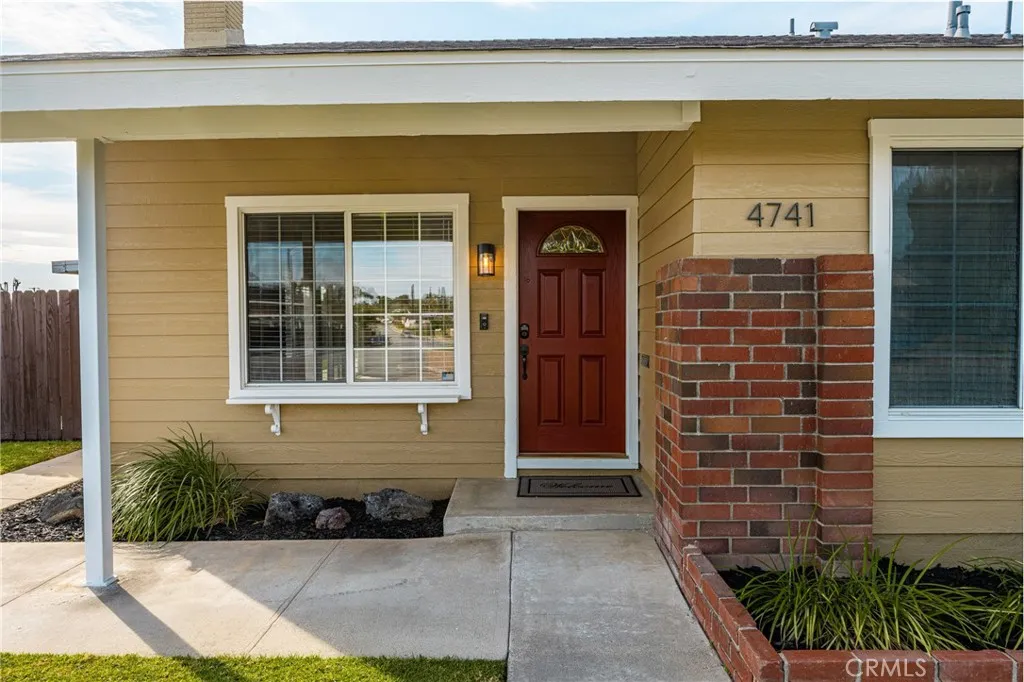 4741 Via La Quinta, Yorba Linda, California 92886 home-pic-2