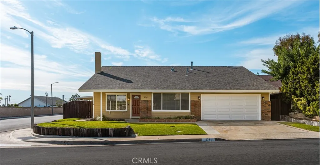 4741 Via La Quinta, Yorba Linda, California 92886 home-pic-1