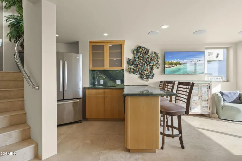 3629 Ocean Drive, Oxnard, California 93035 home-pic-51