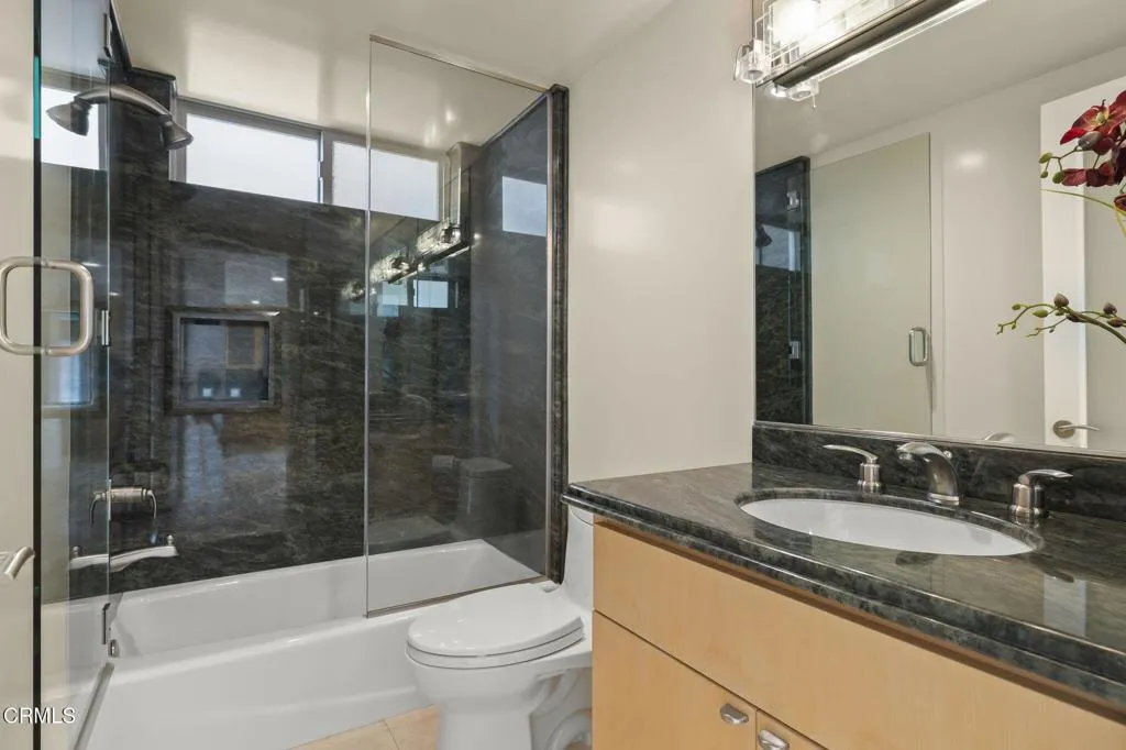 3629 Ocean Drive, Oxnard, California 93035 home-pic-55