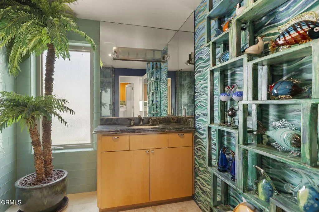 3629 Ocean Drive, Oxnard, California 93035 home-pic-49